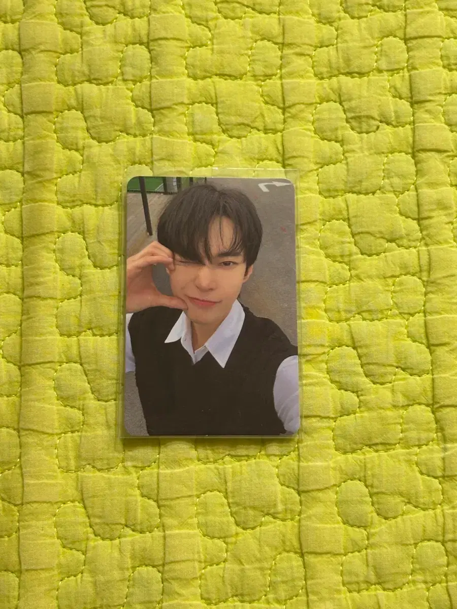 thumbnail-0